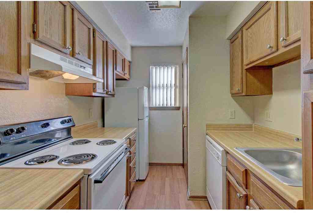 Spring Hollow Condominiums - Photo 3 of 15