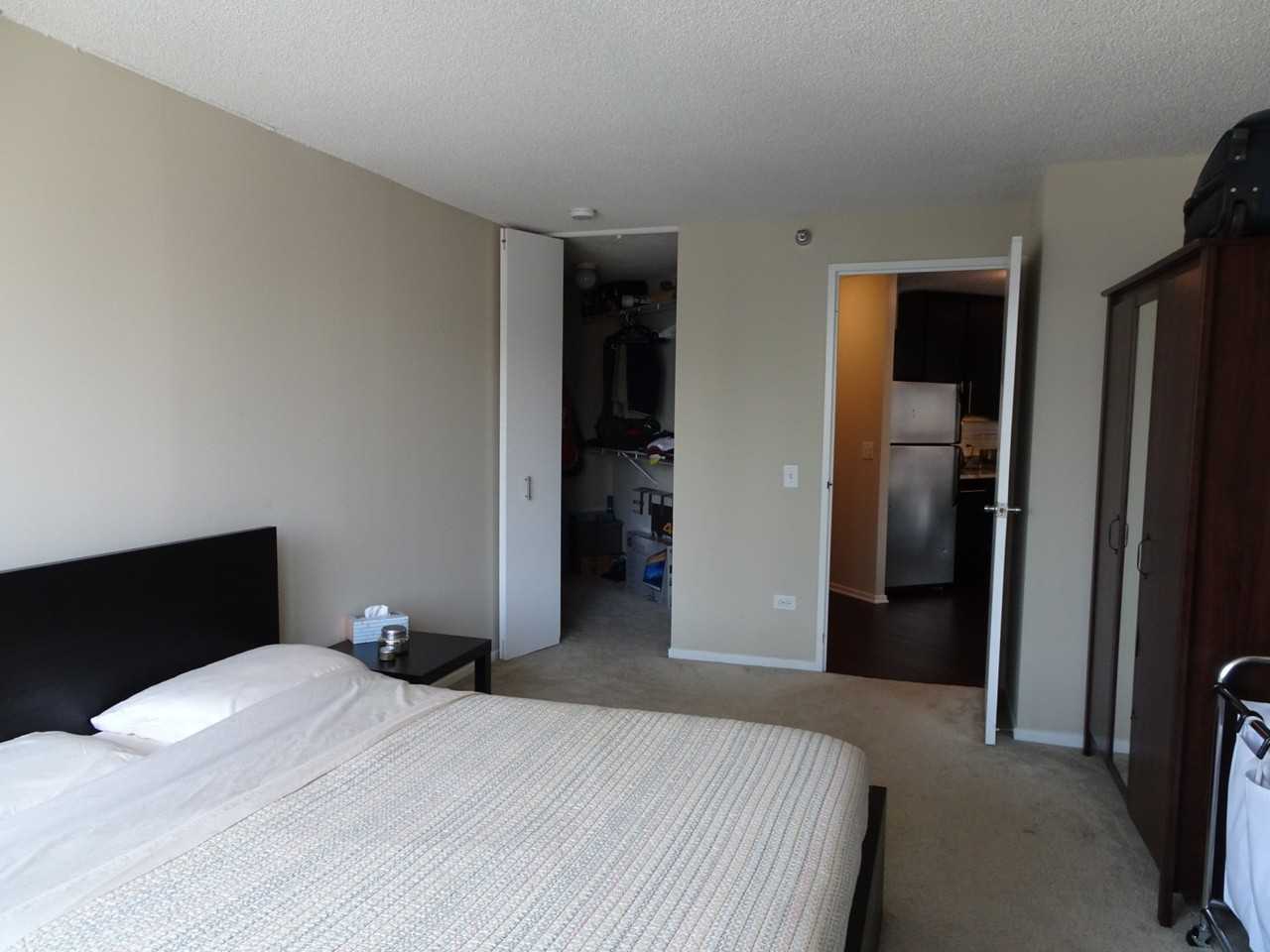 3185 Wilshire Boulevard - Photo 2 of 16