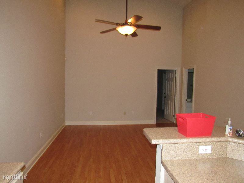 132 Rue Dubourg - Photo 3 of 18