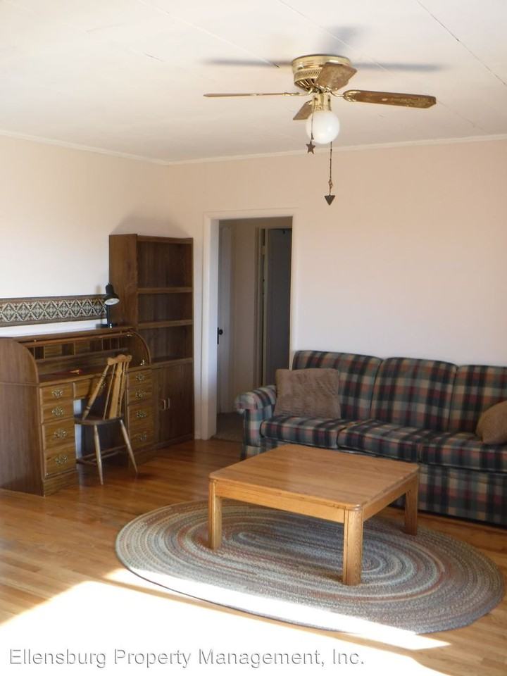 262 Colockum Rd - Photo 3 of 10