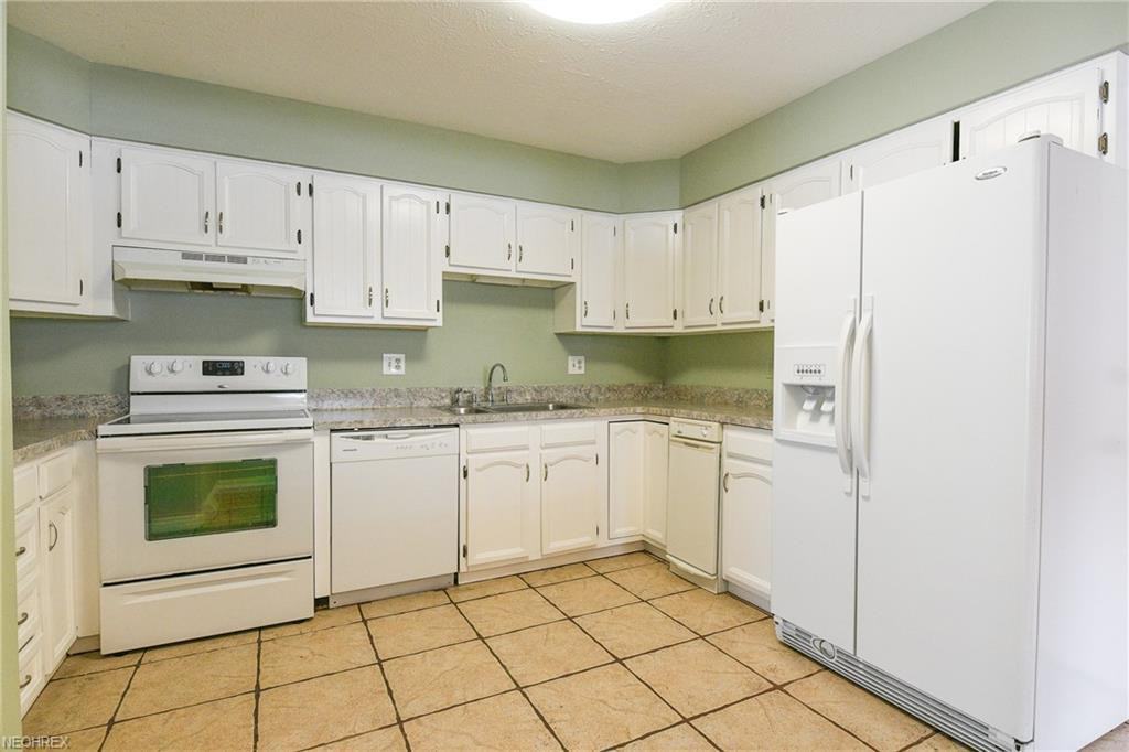 624 Dade Ln #291 - Photo 3 of 19