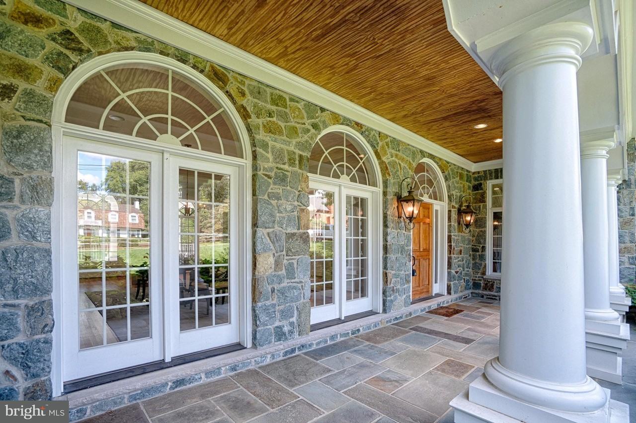 3520 Roberts Ln - Photo 2 of 30