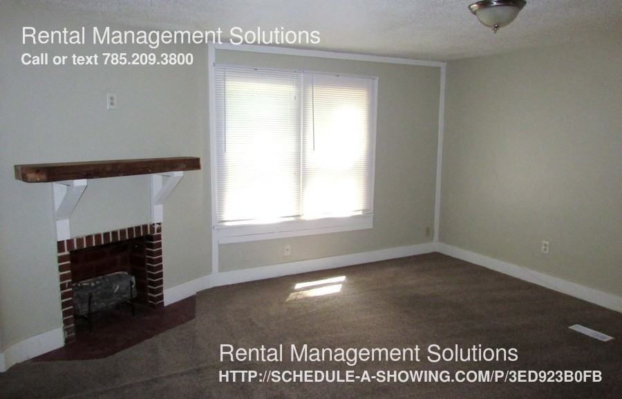 1622 SW Topeka Blvd - Photo 3 of 8