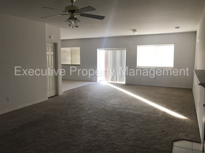 511 Fern Valley Way - Photo 2 of 10