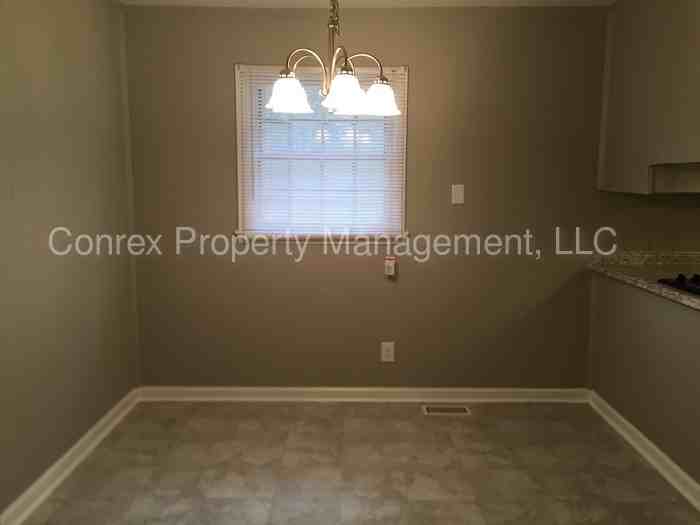 3463 Darlene Cir NW - Photo 3 of 15