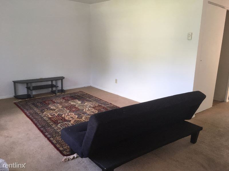 804 S College Ave - Photo 2 of 2