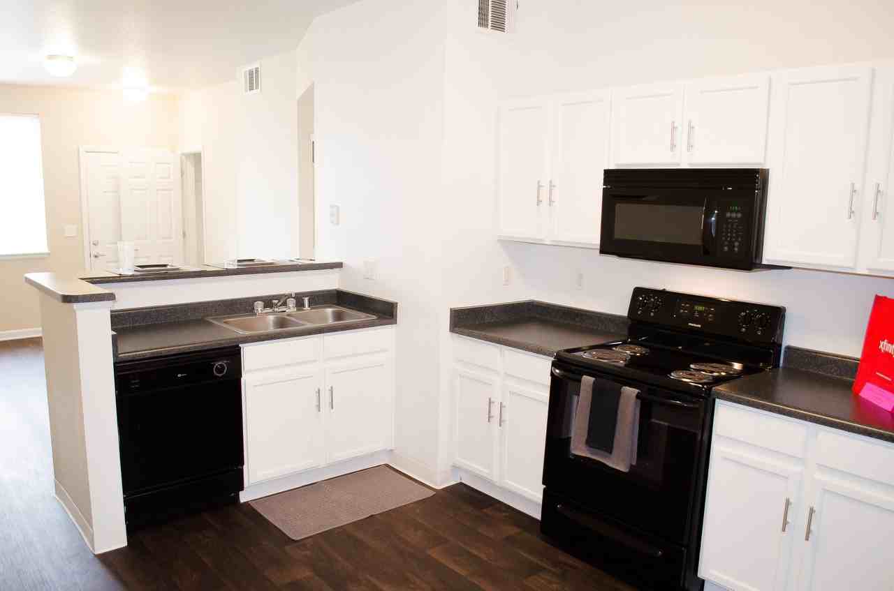 The Berkeley at Regis - Photo 2 of 19