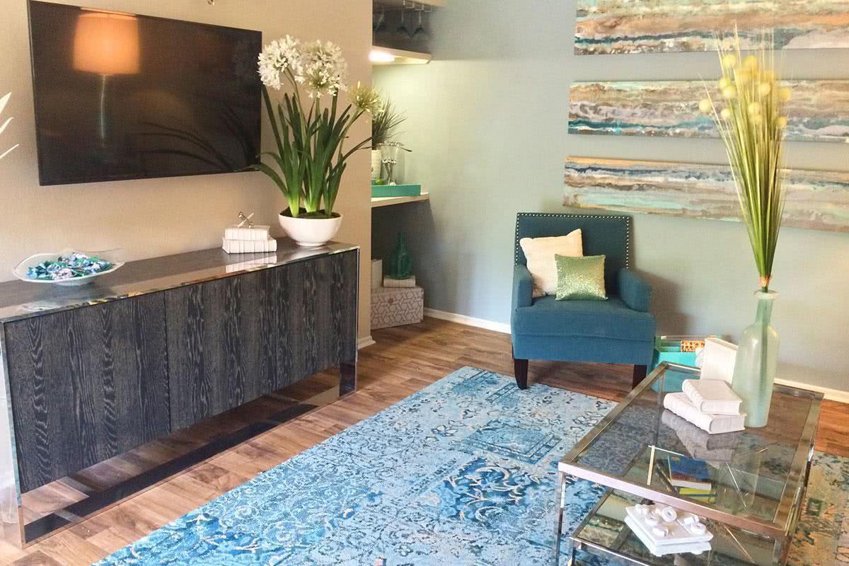 Domain 3201 Apartments - Photo 3 of 27