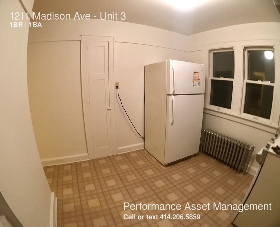 1211 Madison Ave #3 - Photo 2 of 5