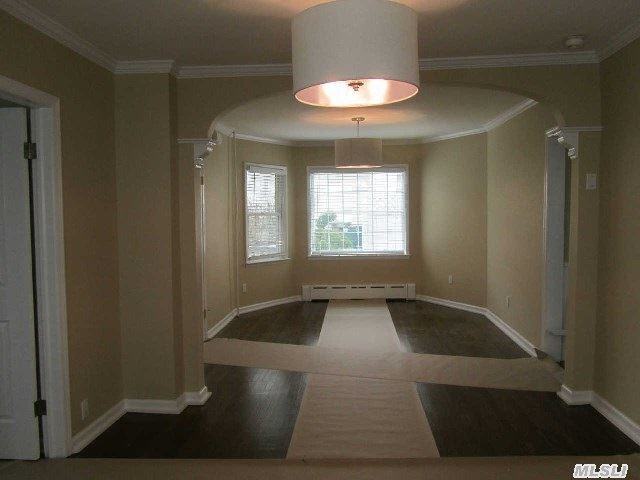 17 Scudder Pl - Photo 3 of 14