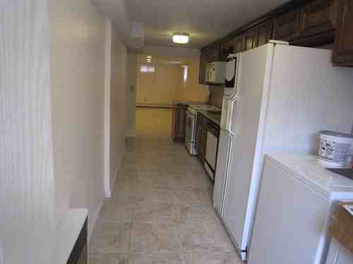 106 Marshall Ave - Photo 3 of 7