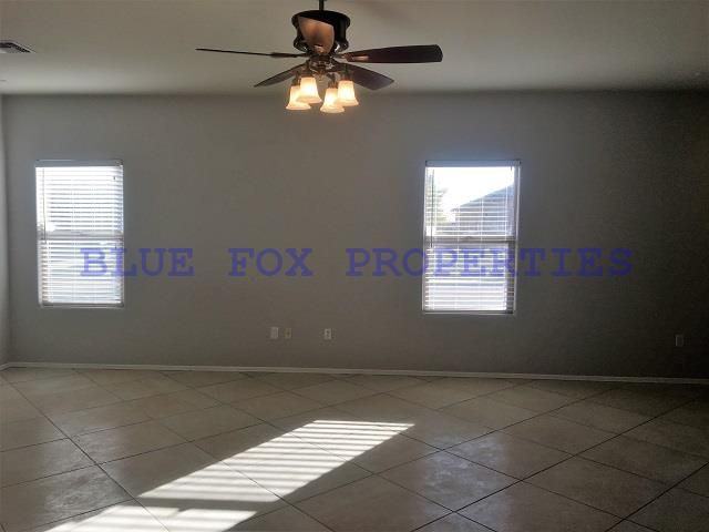 21700 E Governor Dr - Photo 3 of 15