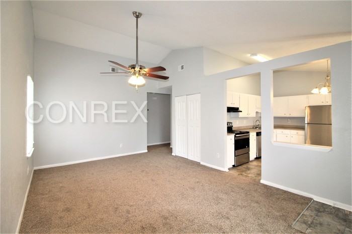 216 Flowerwood Dr - Photo 3 of 12