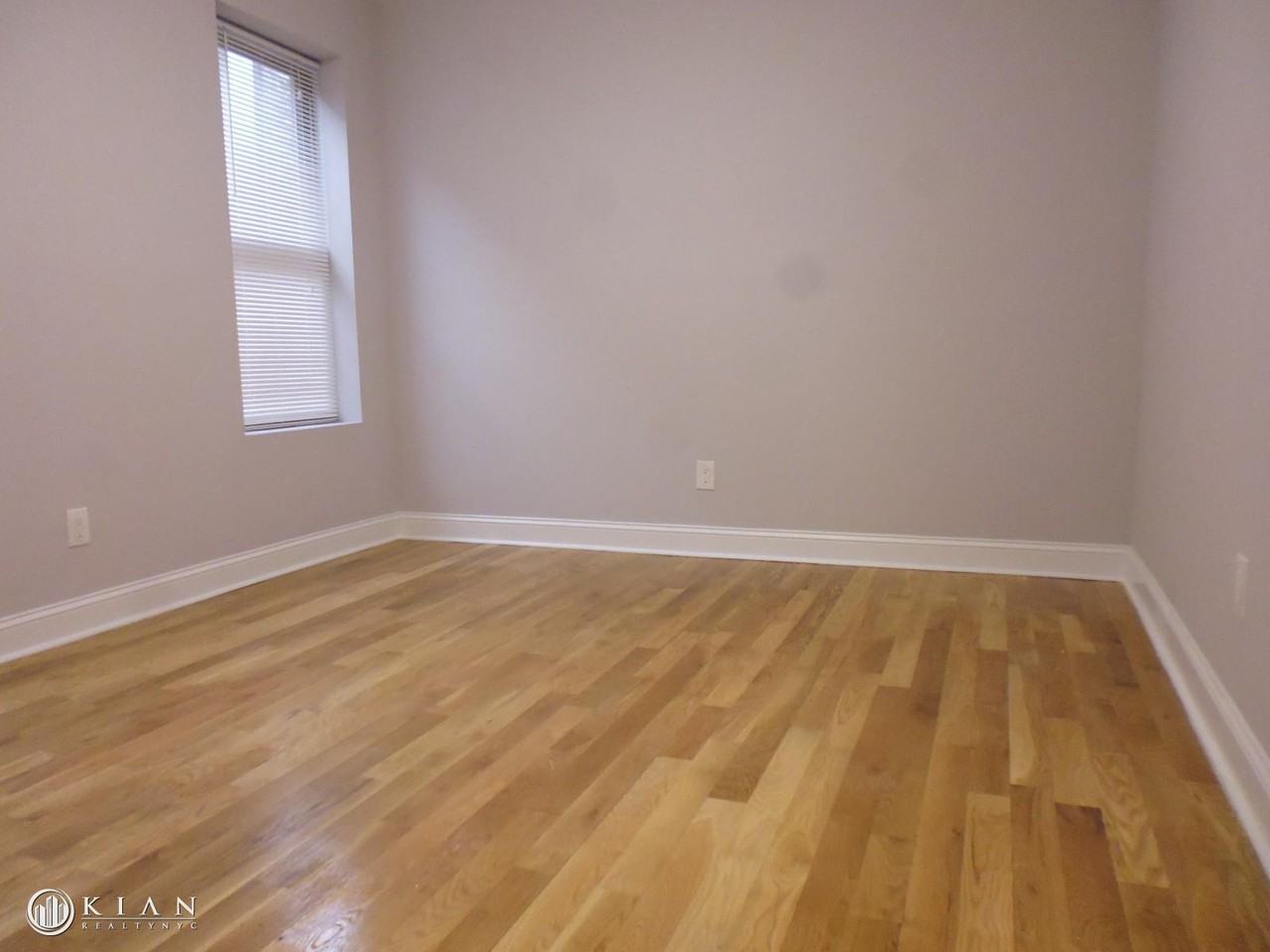 E 124th St #6F