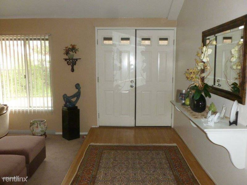 28624 Eagleton St - Photo 3 of 14