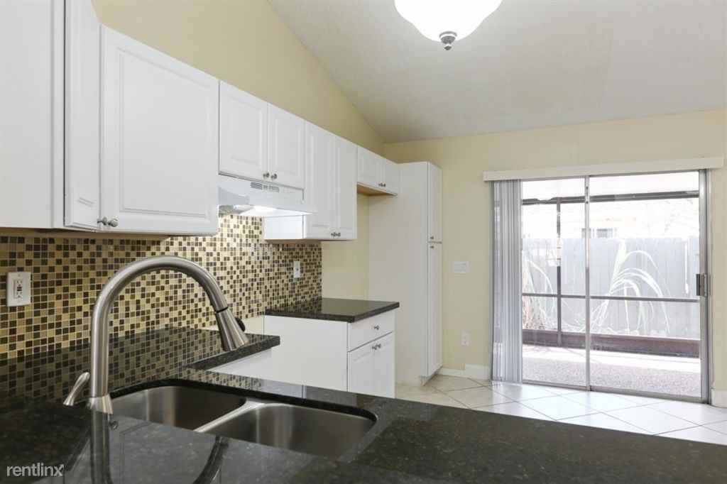 8601 SW 14th Ct - Photo 2 of 9