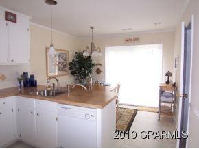 3811 Sterling Pointe Dr - Photo 3 of 4