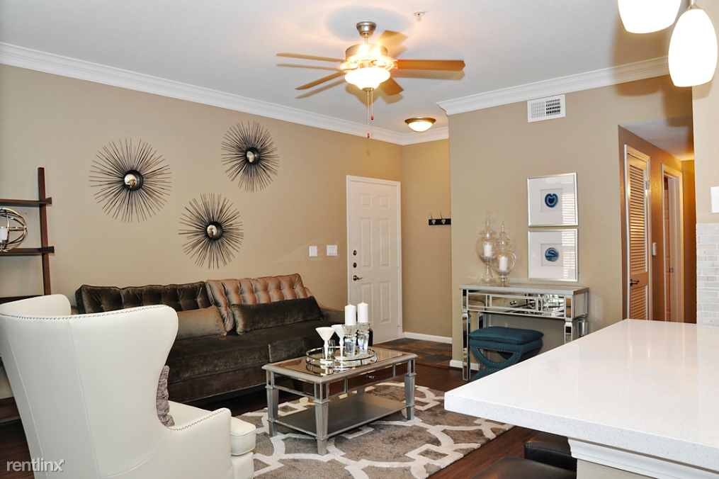 Memorial Dr. & N. Eldridge Pkwy. - Photo 2 of 8