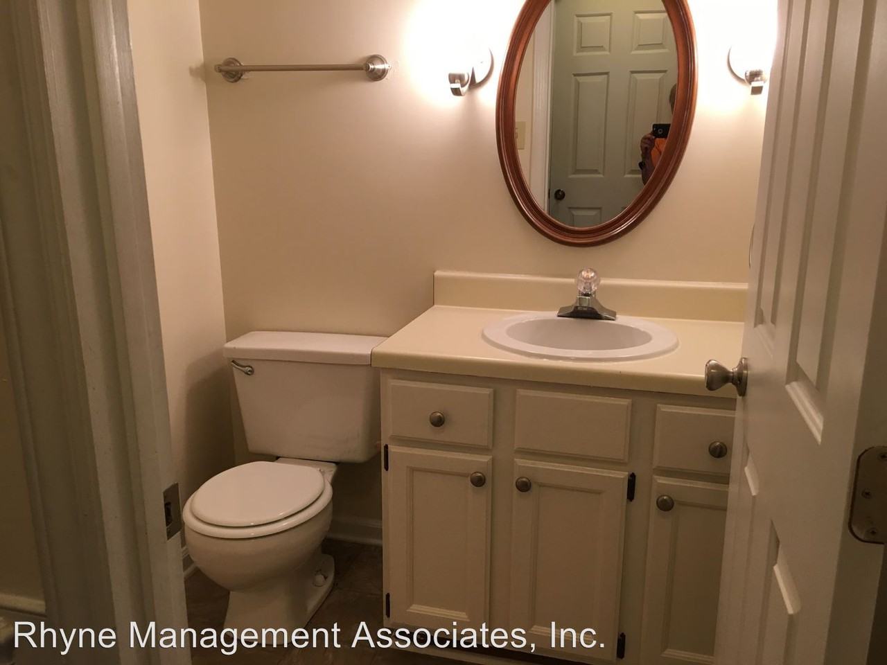 6117 A-B New Market Way - Photo 3 of 4