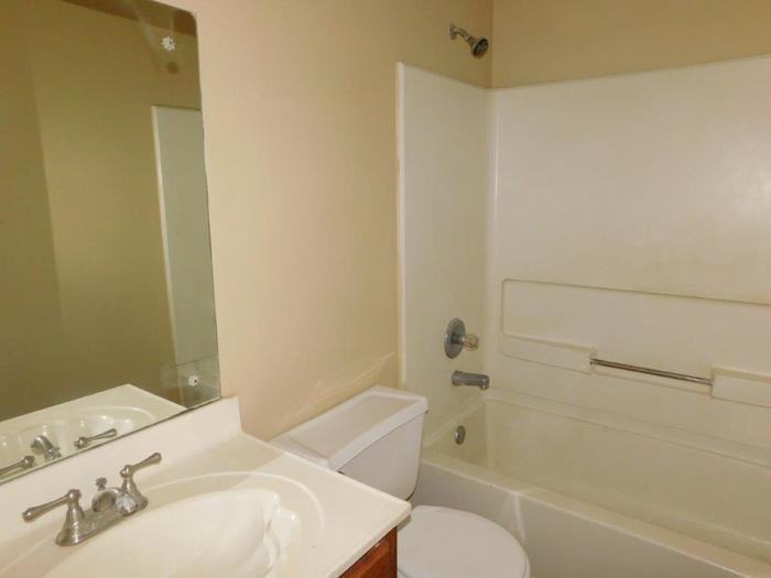 6620 Jamestown Dr - Photo 3 of 19