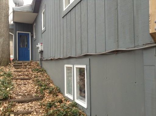 1616 Little Dr - Photo 3 of 39