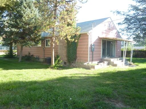 325 W Owyhee Ave - Photo 3 of 8