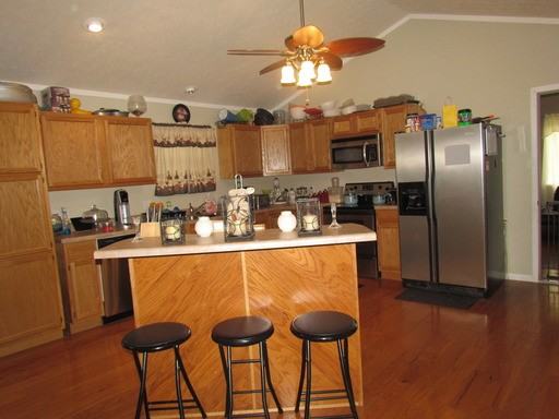 17005 Lariat Ln - Photo 2 of 50