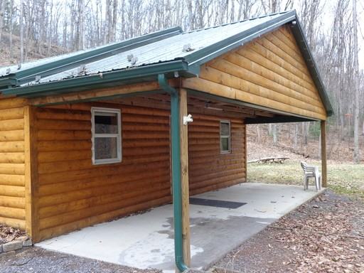 64 White Rock Ln - Photo 3 of 9