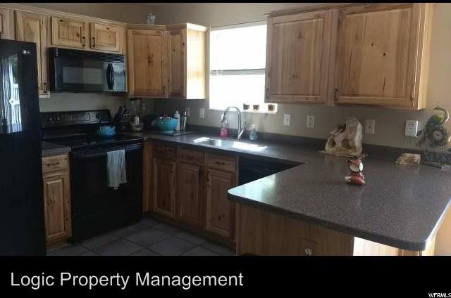 245 Bliss Ct - Photo 3 of 19