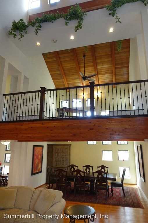 576 Magdalena Ave - Photo 2 of 16