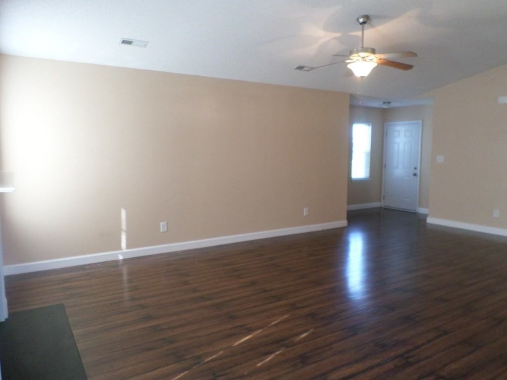 205 Wingspread Lane - Photo 3 of 5