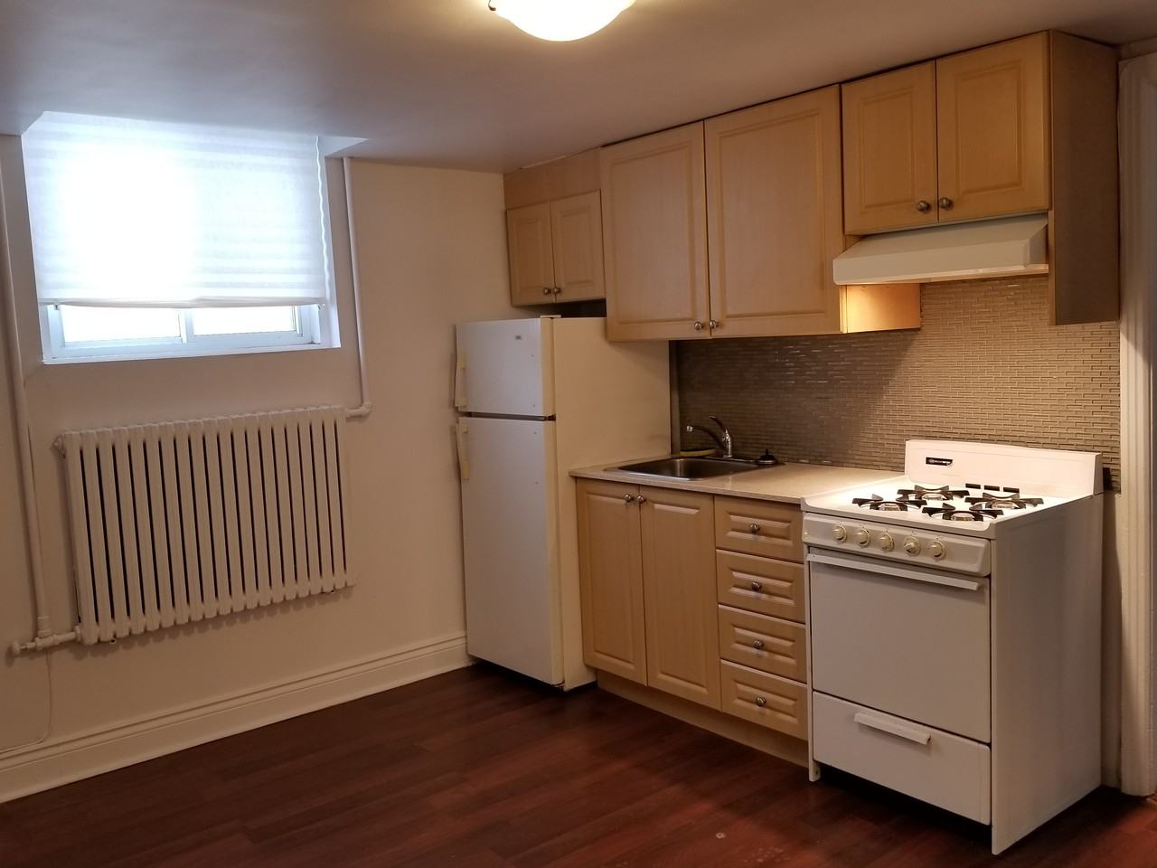 5290 Avenue Victoria #7