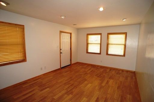 2425 E 24th St - Photo 3 of 6