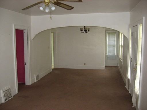 1656 W Lexington Ave - Photo 3 of 7