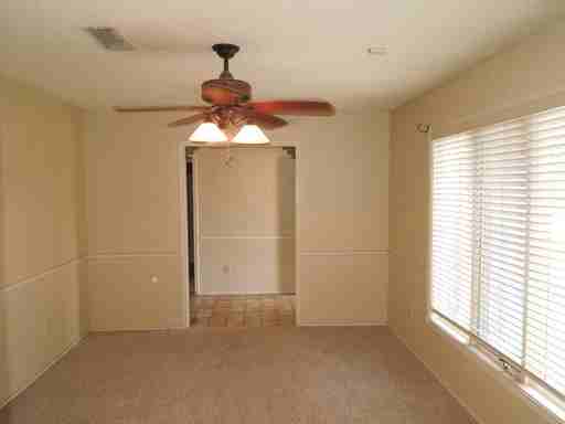 5712 63rd St - Photo 2 of 10