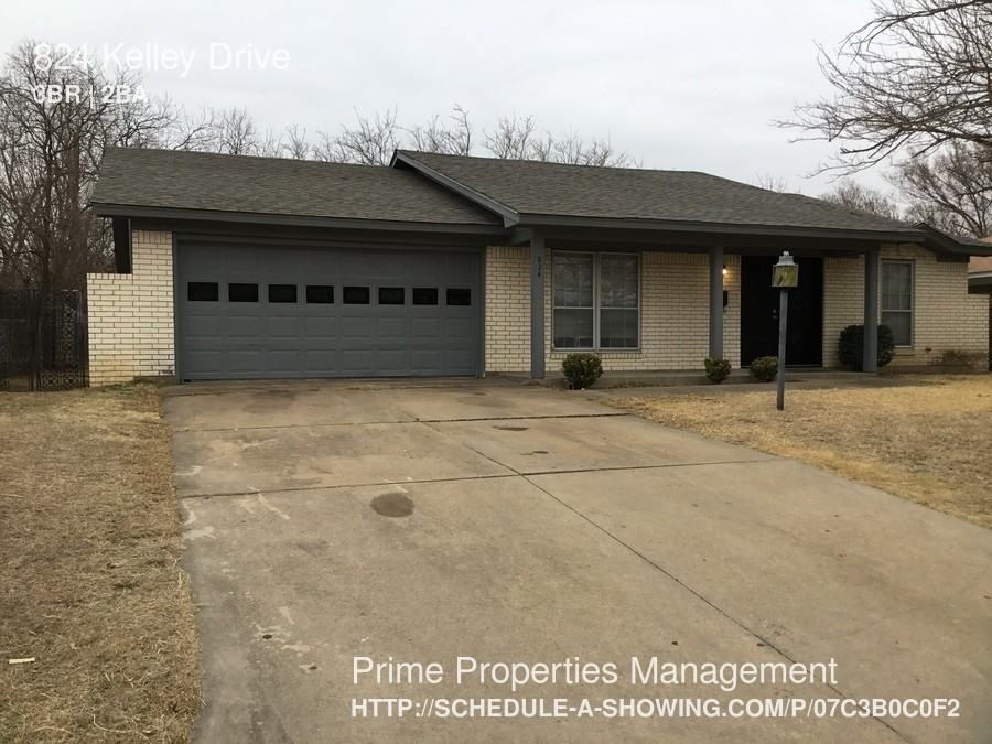 824 Kelley Dr - Photo 2 of 42