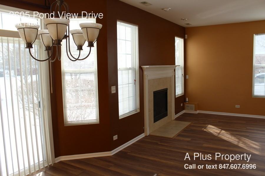 2605 Pond View Dr - Photo 2 of 28