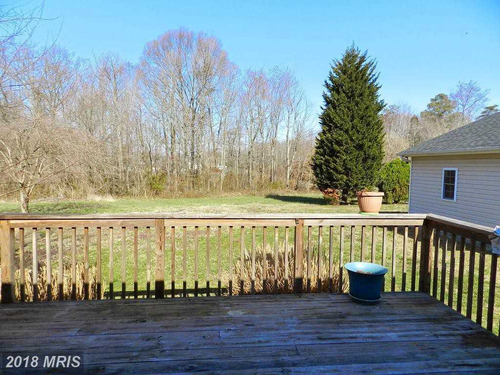 9615 Ironsides Rd - Photo 3 of 16