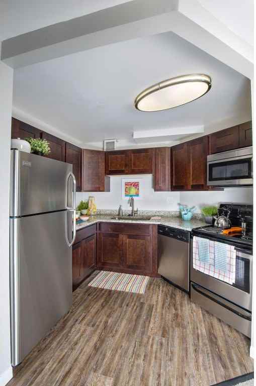 Riverfront Towers - Photo 3 of 20