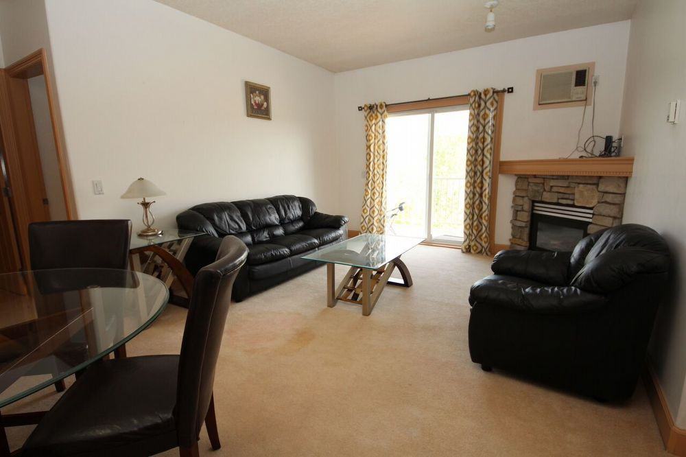 9918 Gordon Ave - Photo 3 of 13