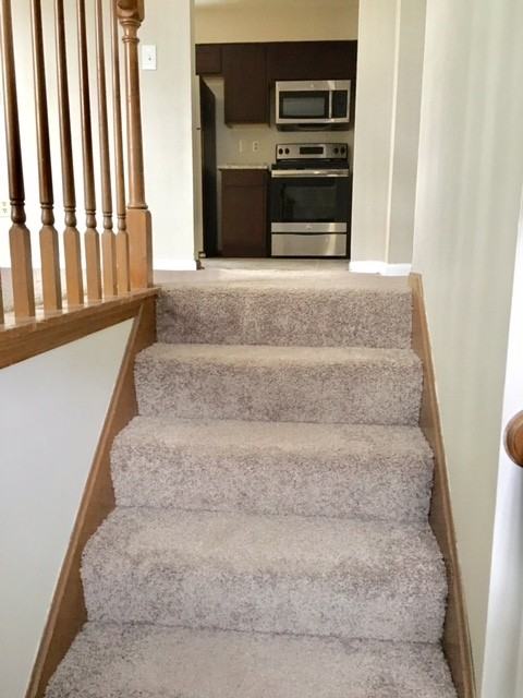 2800 Summerfield Dr - Photo 2 of 14