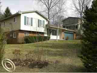 4917 Sylvanview Dr - Photo 2 of 26