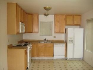 5266 Garrison Cir - Photo 3 of 7