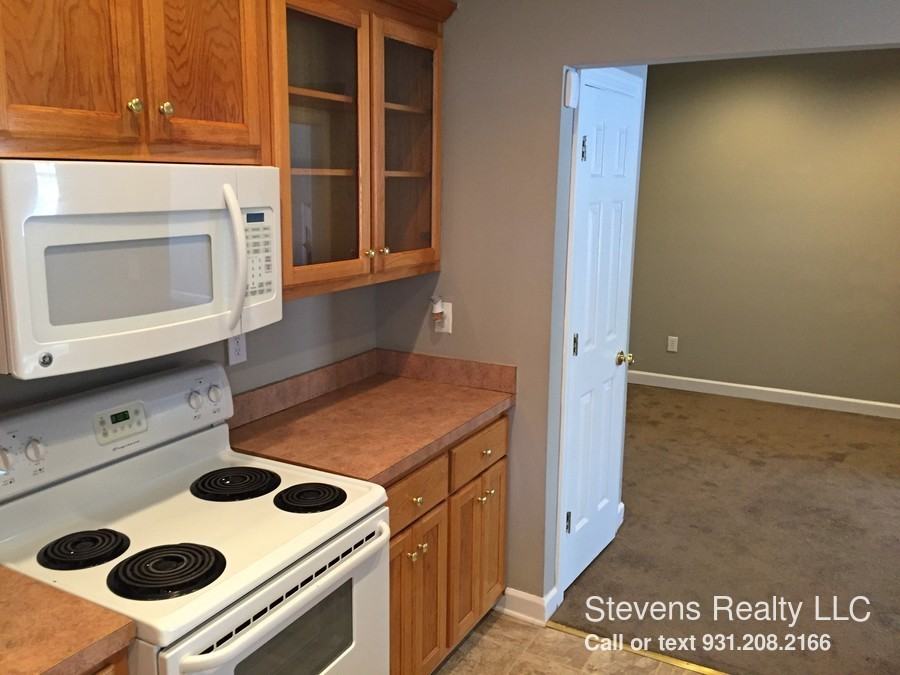 1017 Harpeth Valley Ct #b - Photo 3 of 13