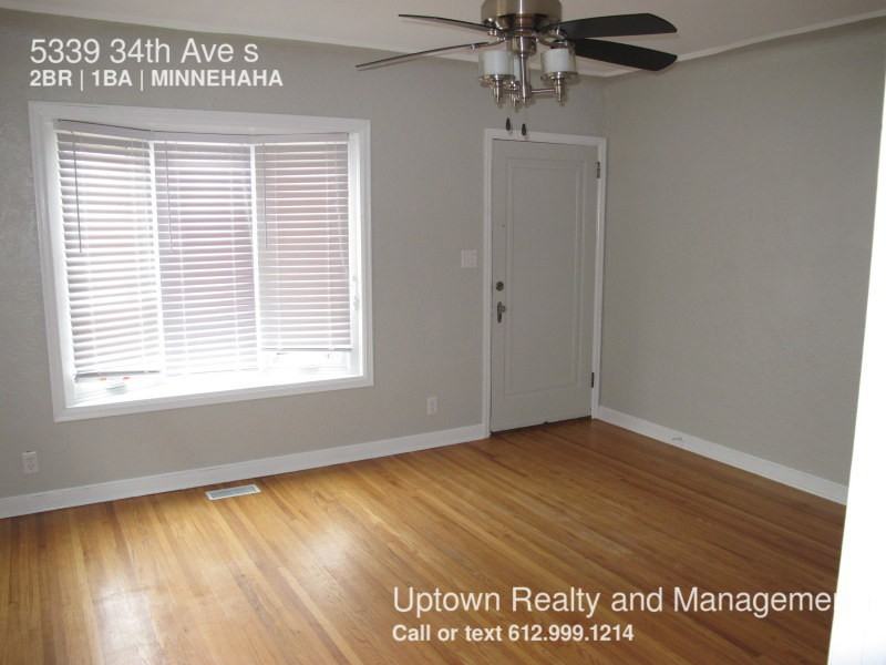 5339 S 34th Ave - Photo 3 of 12