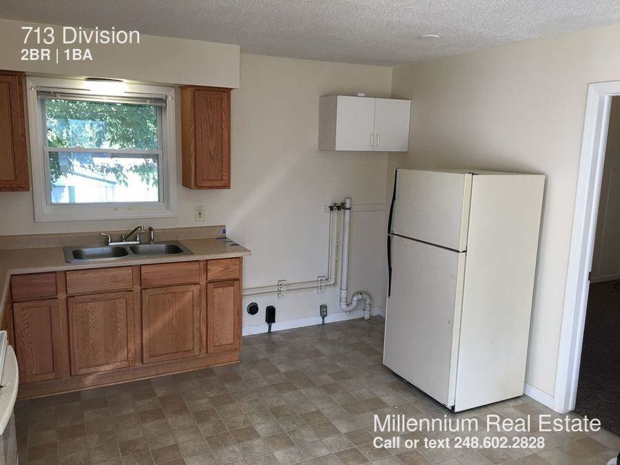 713 Division - Photo 3 of 8