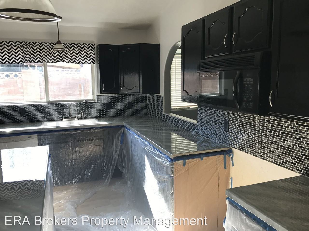 3059 Walnut Cir - Photo 2 of 9