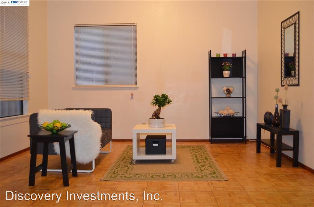 1944-46 E 20th Street - Photo 2 of 13