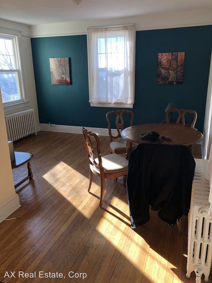 29 N Ferris St - Photo 3 of 5