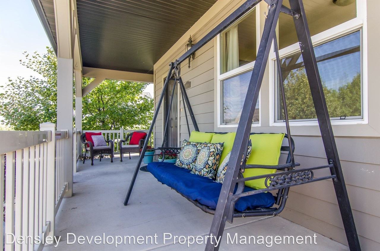 4889 Firmont Dr - Photo 3 of 50